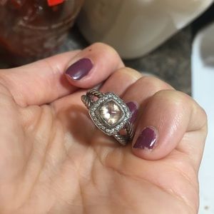 David Yurman ring. ‘Petite Albion Ring’